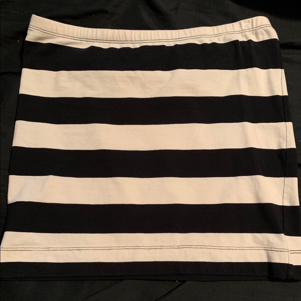 Striped pencil skirt